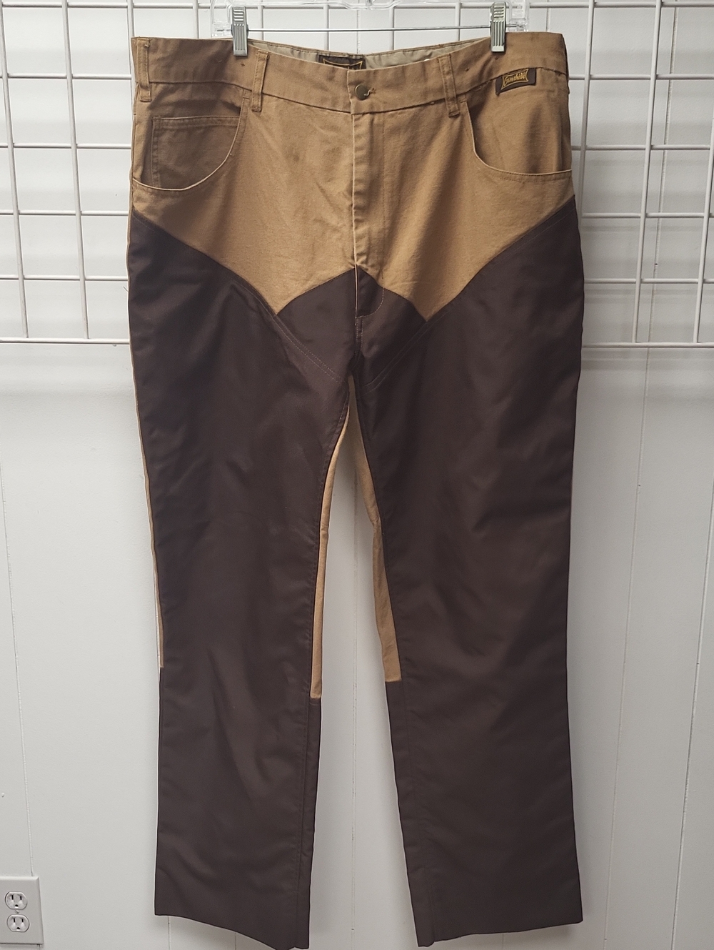 Women's Two-Tone Brown/Tan Cargo Pants, Size 16